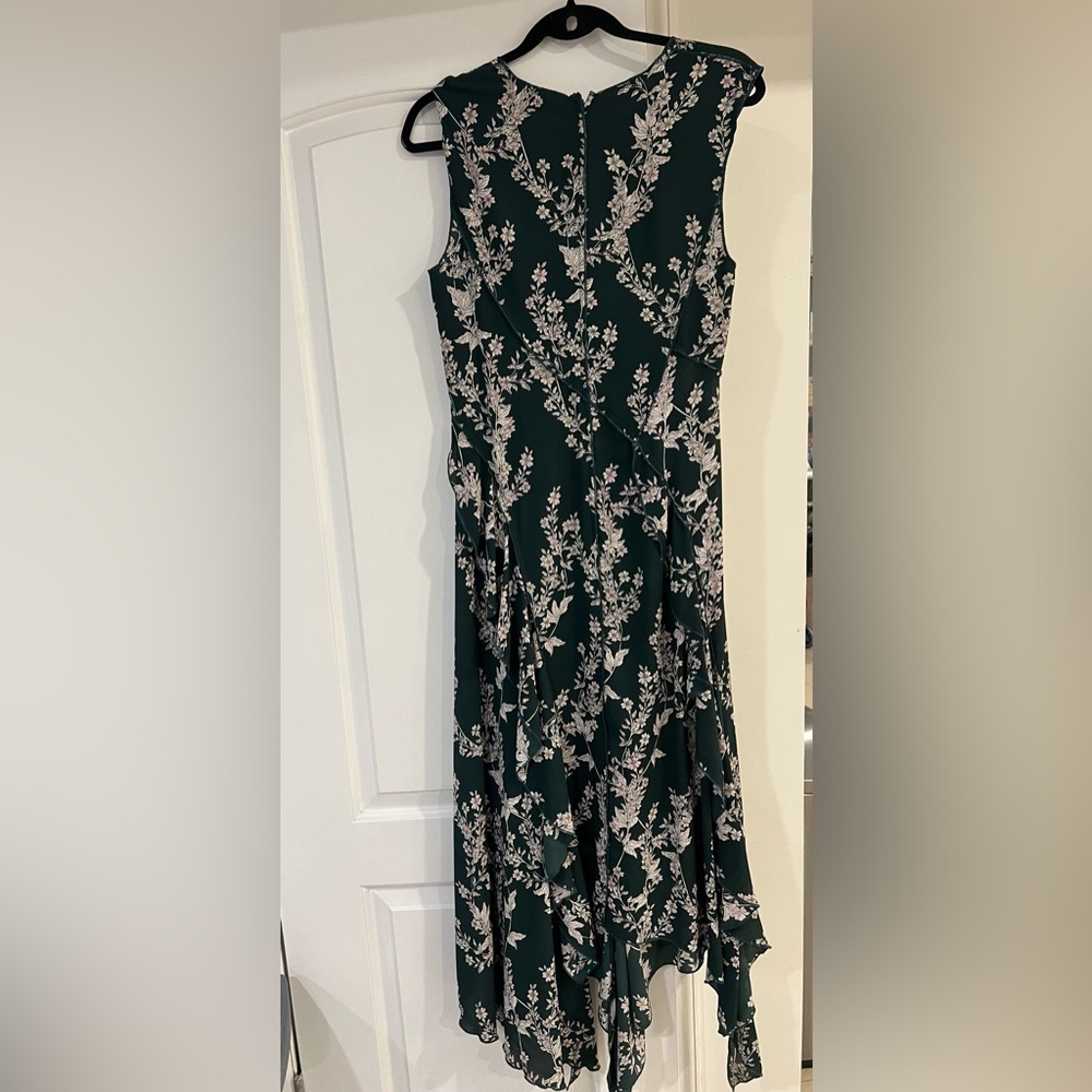 BCBG maxi sleeveless dress